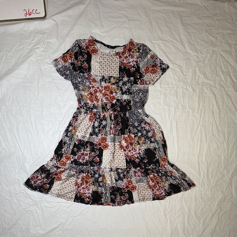 Art Class girls multicolor floral dress, size Medium
